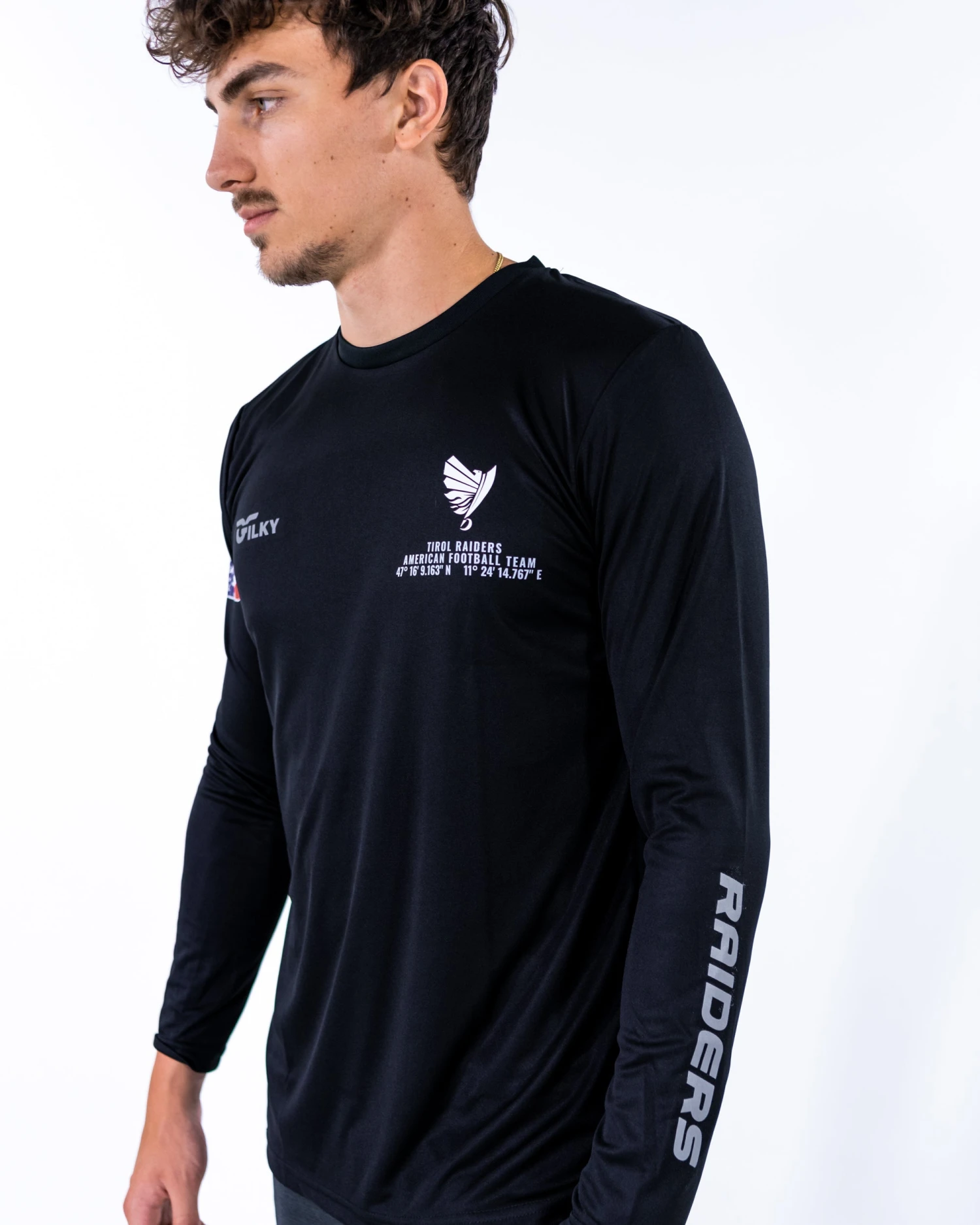 Raiders Tirol On-Field Performance Longsleeve 3 Raiders Tirol On-Field Performance Longsleeve